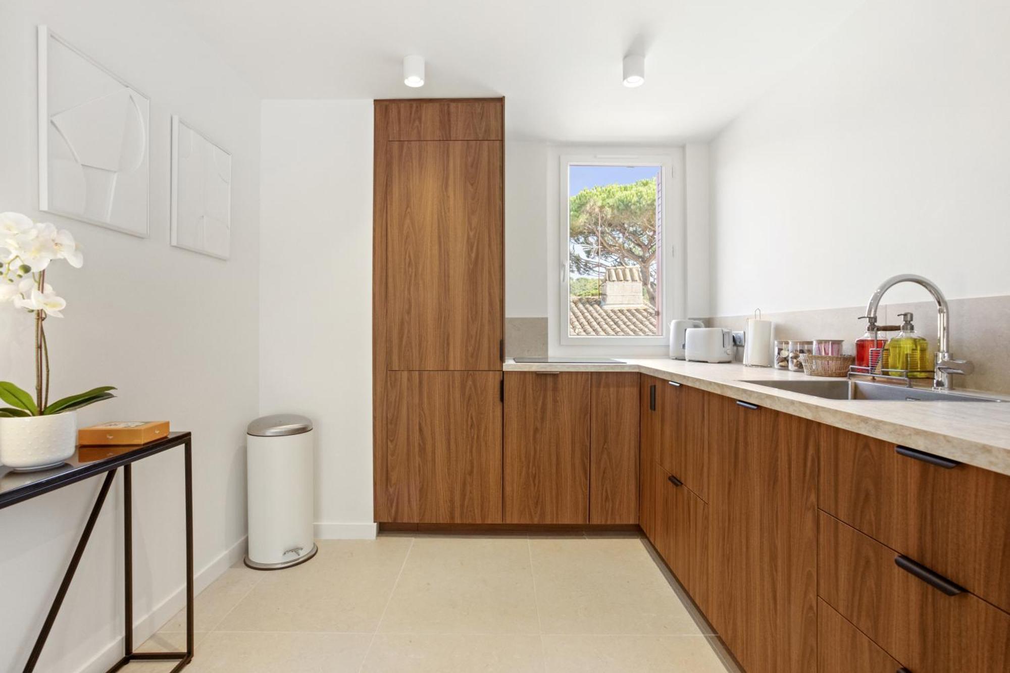 Magnifique 3 Pieces - Proximite Place Des Lices Avec Parking Appartamento *